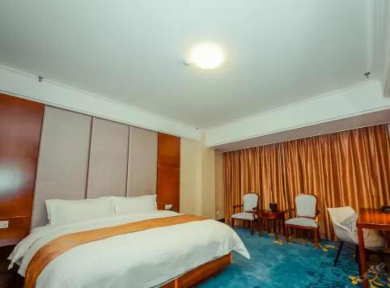 Dongying Blue Horizon Xinyue Hotel Екстер'єр фото